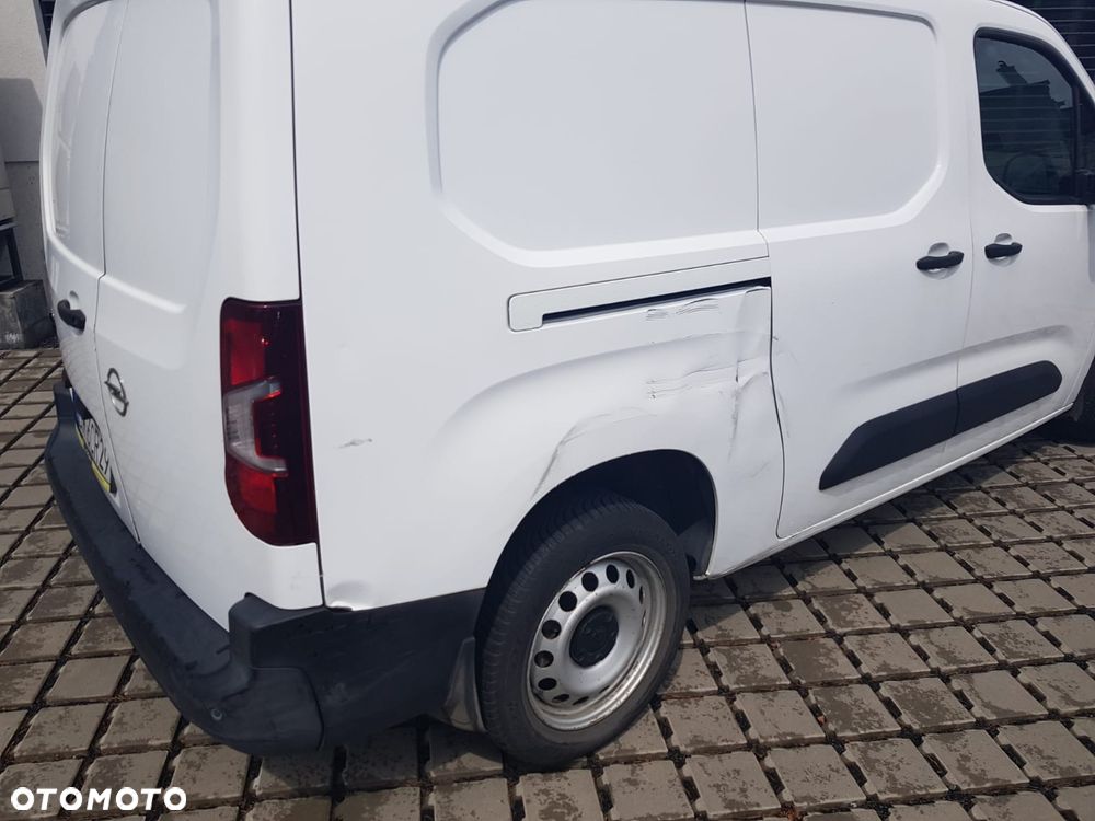 Opel COMBO - 8