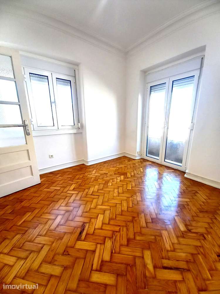 Apartamento, 150 m², Areeiro - Grande imagem: 4/23