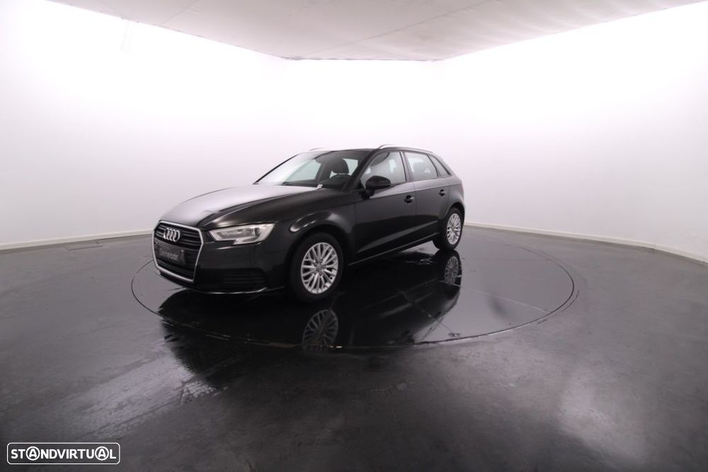 Audi A3 Sportback 1.6 TDI - 1