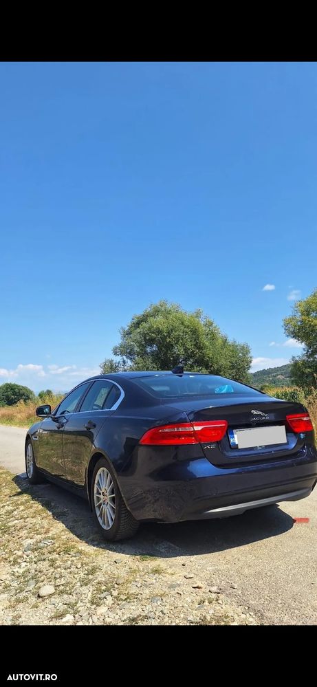 Jaguar XE E-Performance Aut. Prestige - 3