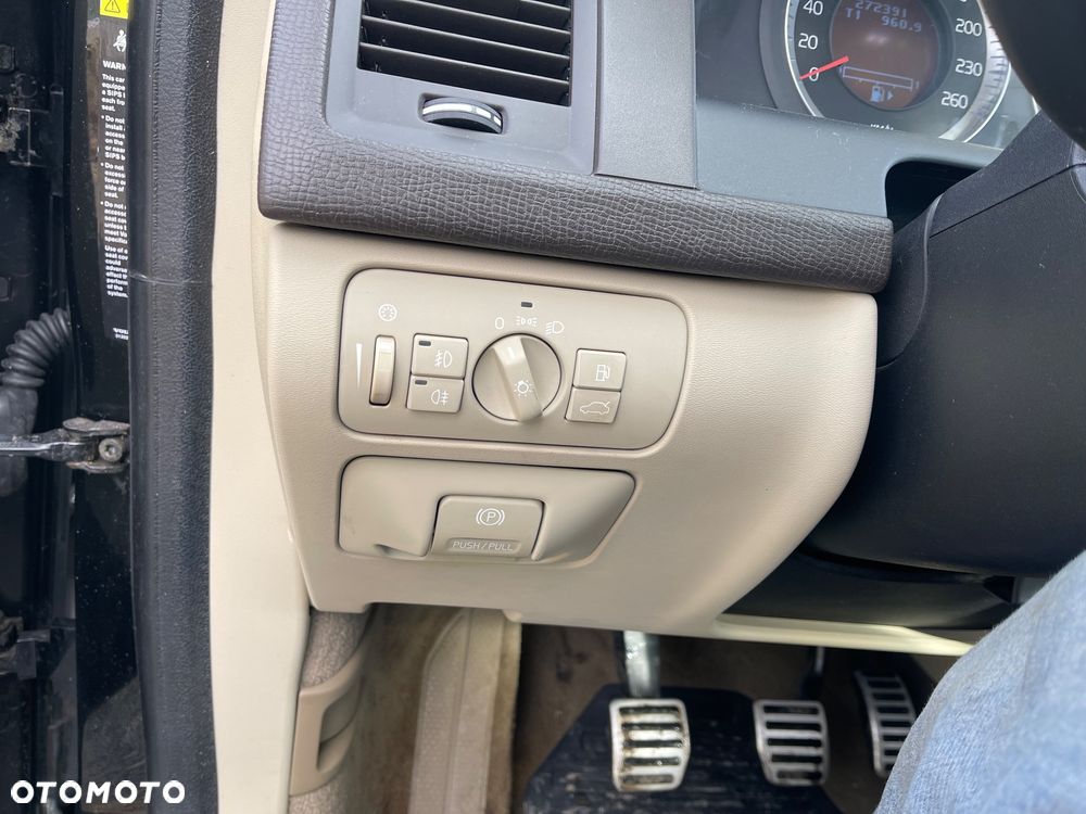 Volvo XC 60 D5 AWD Kinetic - 15