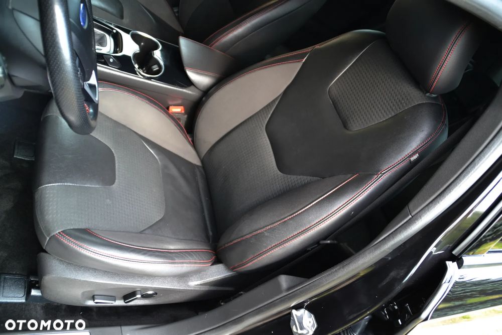 Ford Mondeo 2.0 Ti-VCT Titanium - 25