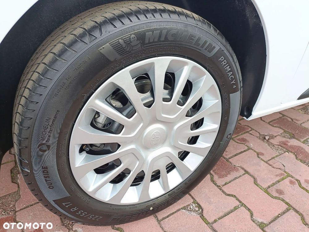 Toyota Proace Verso 2.2 D4-D Long Combi - 16