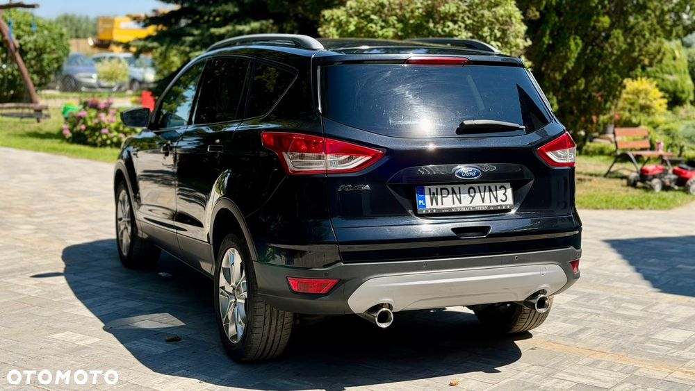Ford Kuga 2.0 TDCi 4x4 Titanium - 4