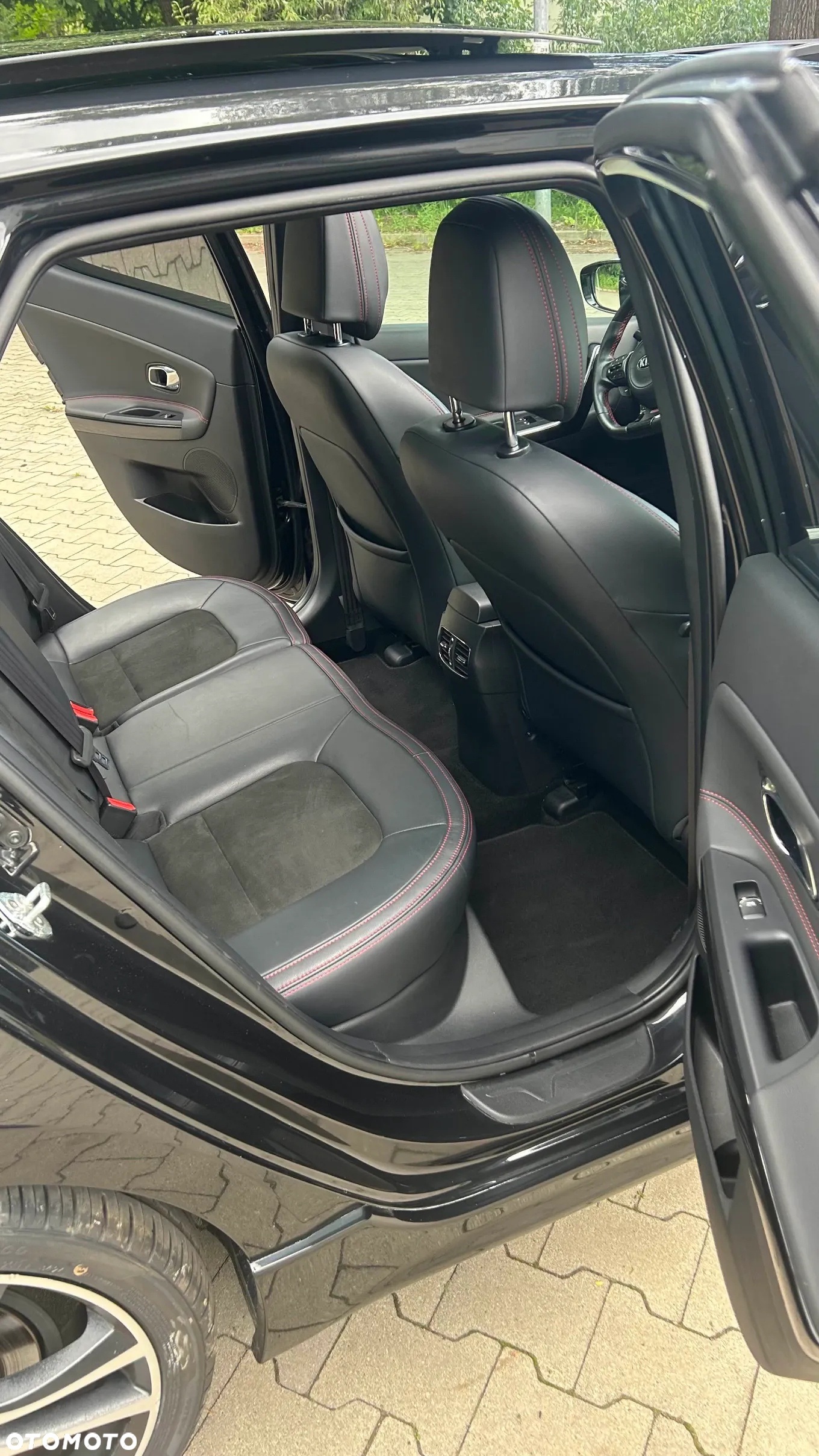 Kia Ceed Cee'd 1.6 T-GDI GT XL - 8