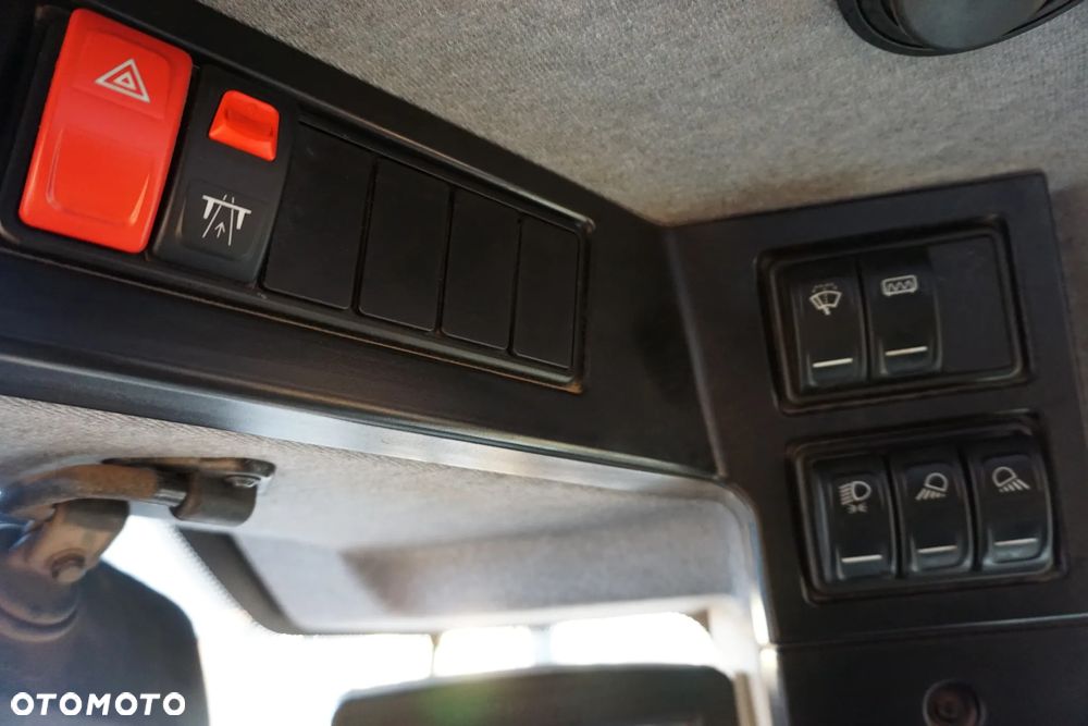 Liebherr L 566 xpower - 16