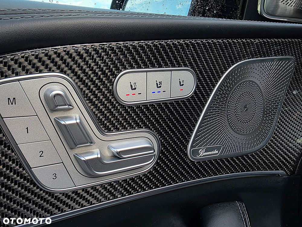 Mercedes-Benz GLS - 28