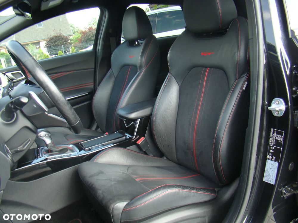 Kia ProCeed 1.6 T-GDI DCT7 OPF GT - 22