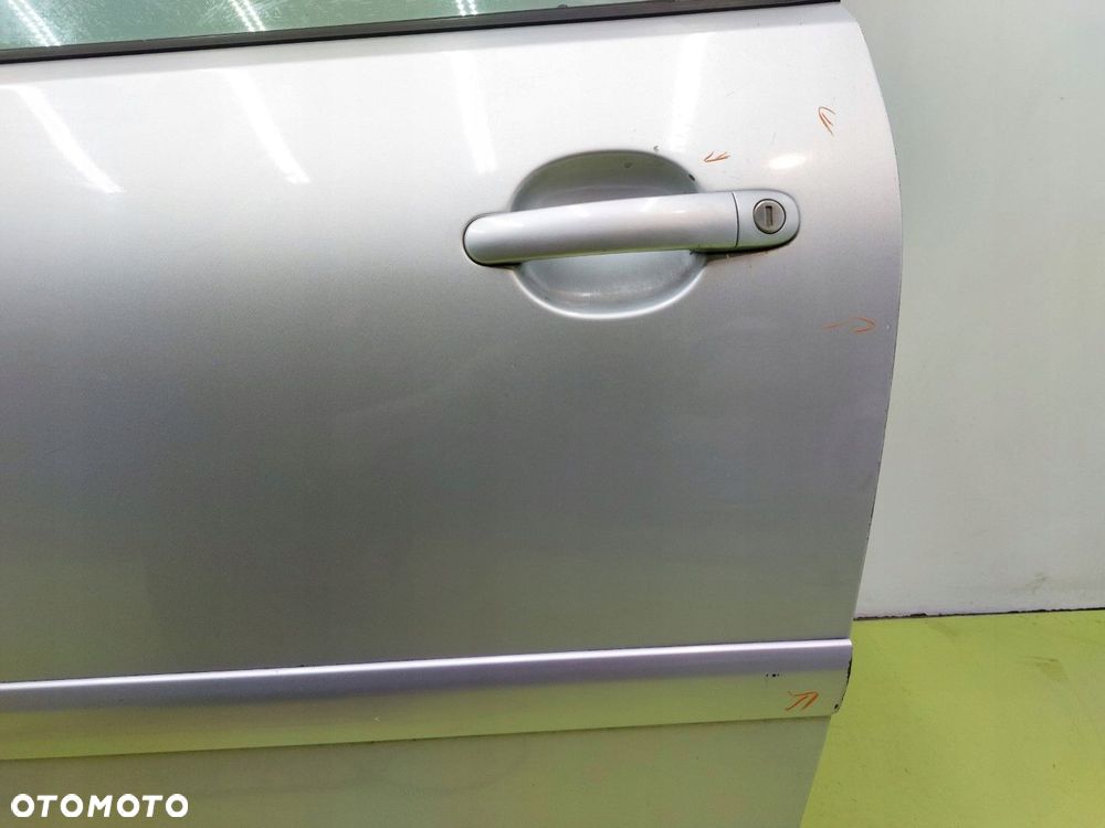 Drzwi lewe VW POLO IV 2001-2008 3 DRZWI LA7W Srebrny 6Q0837751 - 6