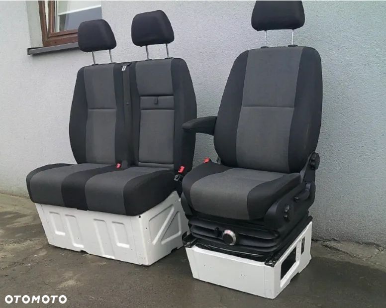 Fotele przednie 2+1 fotel kierowcy pneumatyczny VW Crafter 2006r-2017r - 3
