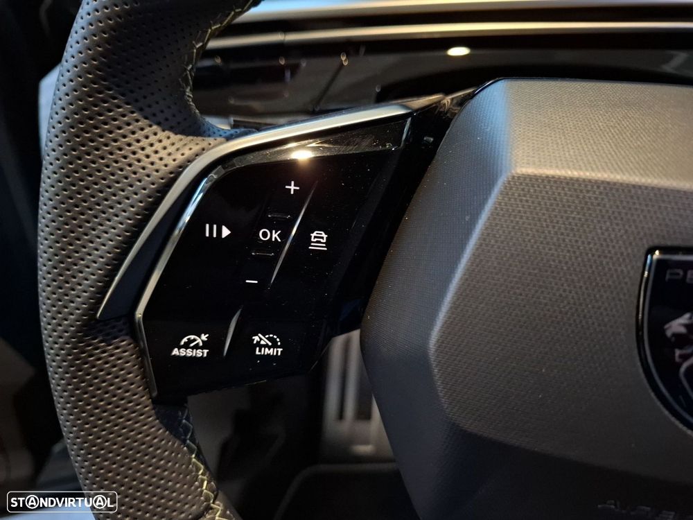 Peugeot E-5008 73 kWh GT - 23