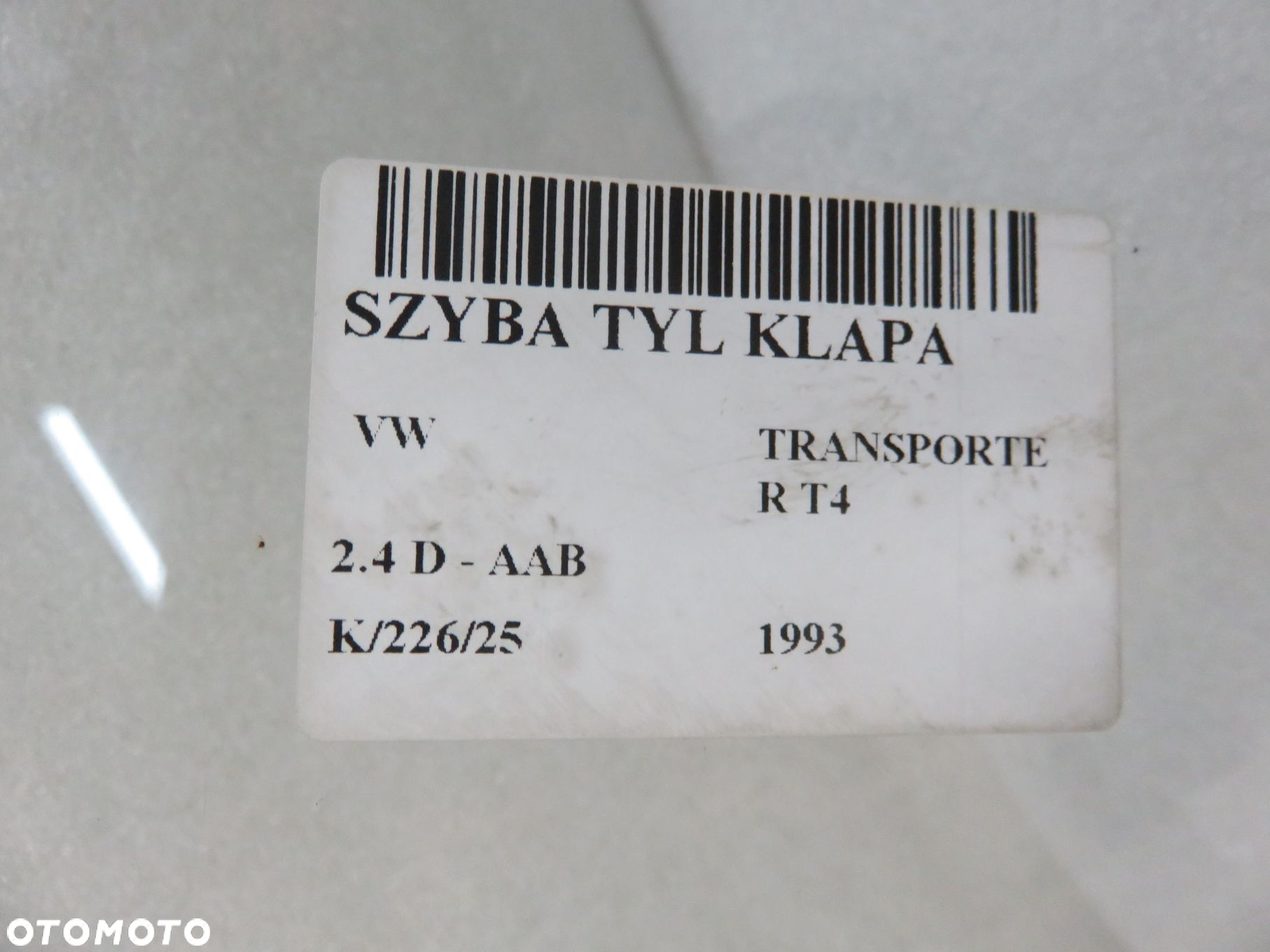 SZYBA TYLNA VW TRANSPORTER T4 BUS - 2