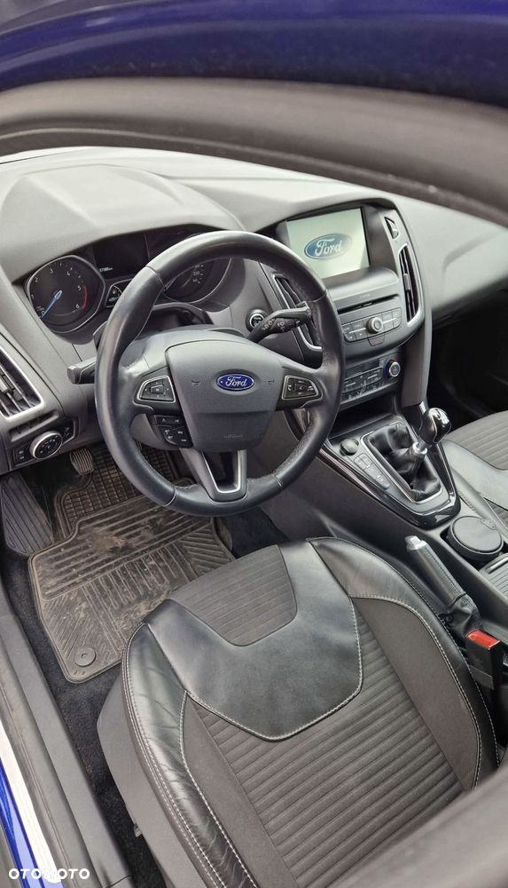 Ford Focus 1.5 TDCi DPF Start-Stopp-System Titanium - 8