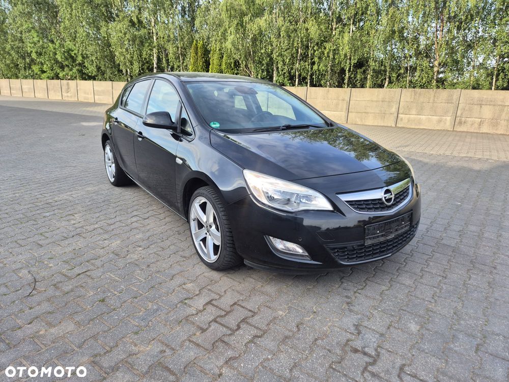 Opel Astra - 11
