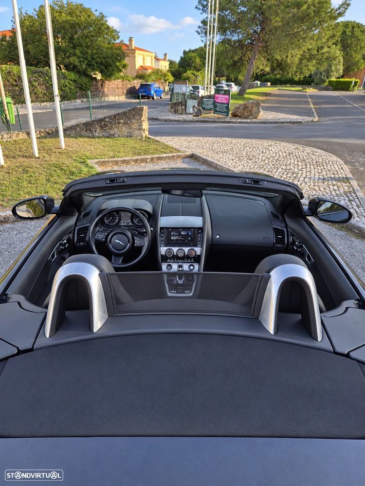 Jaguar F-Type 3.0 V6 S/C Auto - 8
