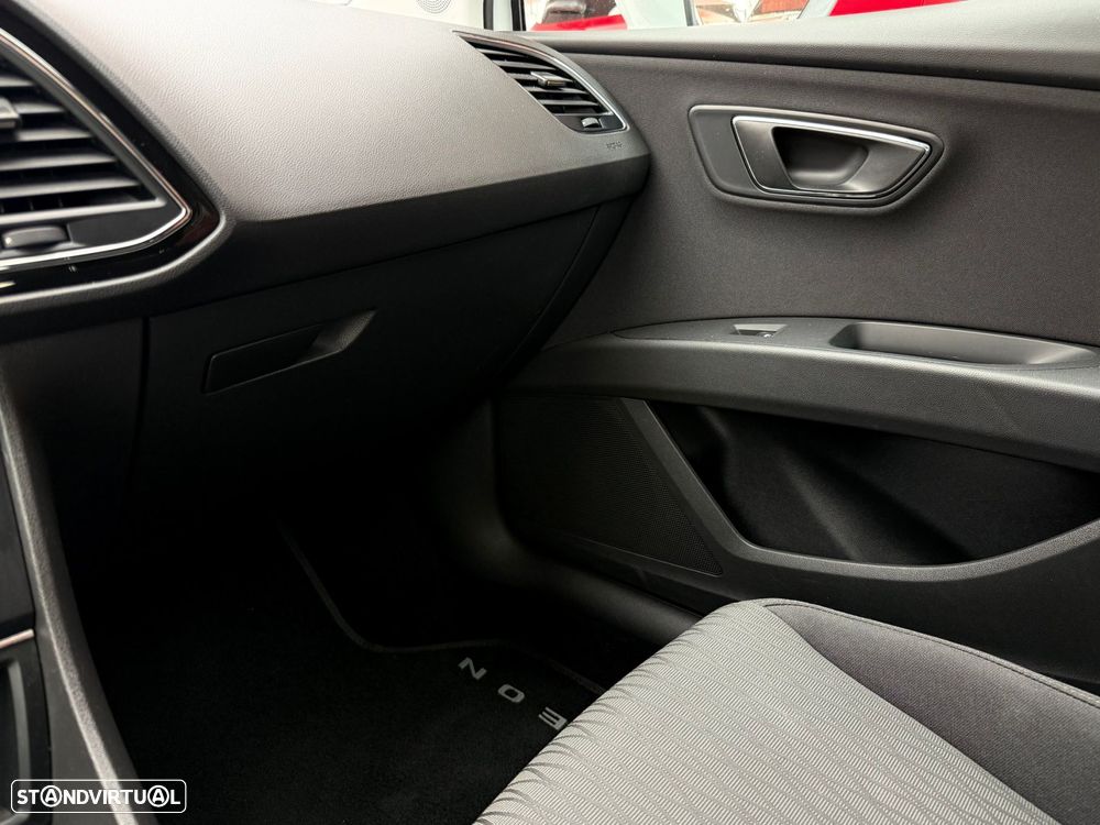 SEAT Leon ST 1.6 TDI Style Ecomotive - 17