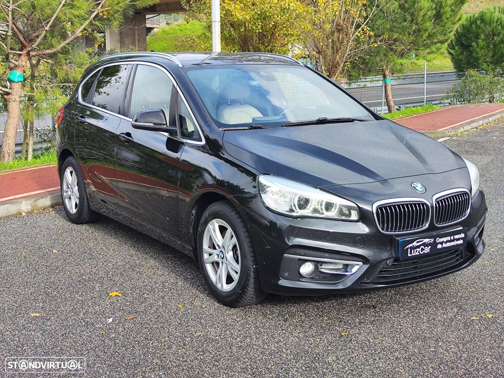 BMW 216 Active Tourer d Aut. Sport Line - 4