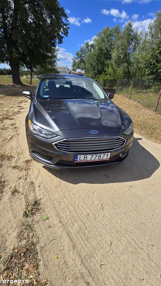 Ford Fusion - 5