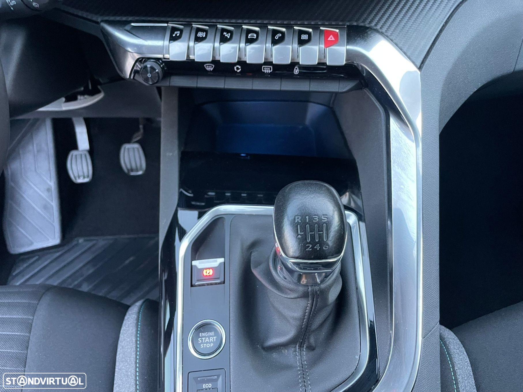 Peugeot 3008 1.2 PureTech Style - 32