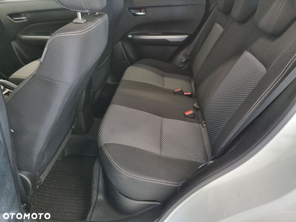 Suzuki Vitara 1.4 Boosterjet mHEV Premium 2WD - 8