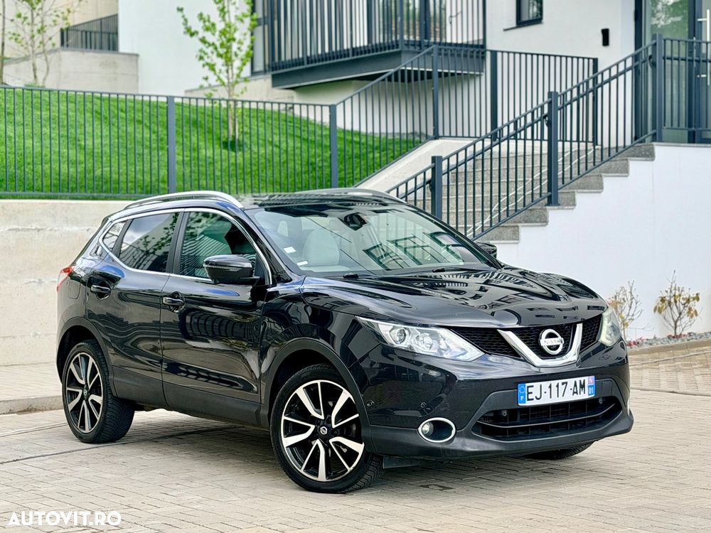 Nissan Qashqai 1.6 DCI ALL-MODE 4x4i TEKNA+ - 1