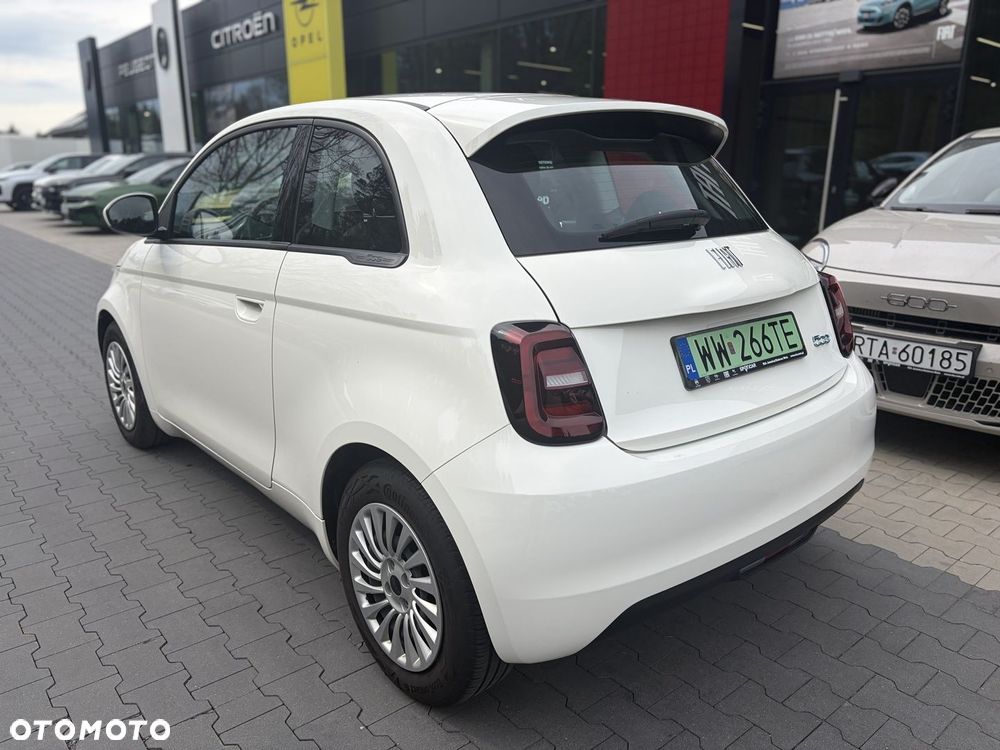 Fiat 500e - 7