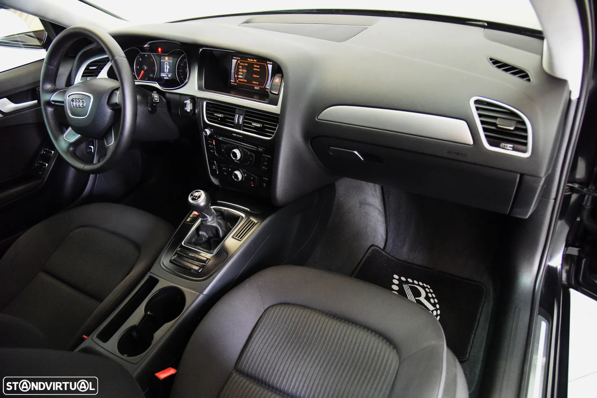 Audi A4 2.0 TDI exclusive - 12