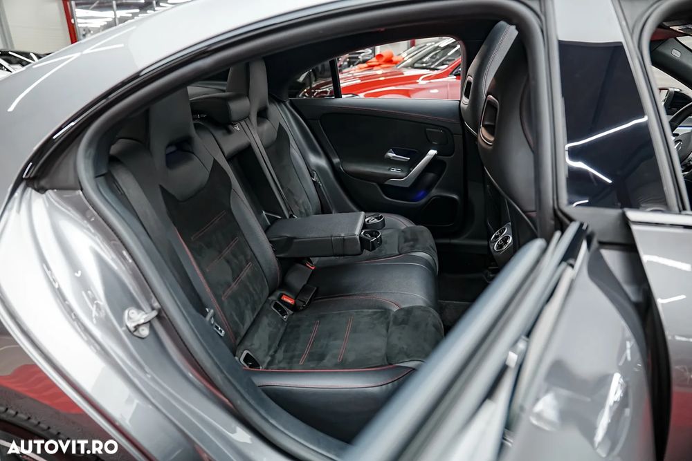 Mercedes-Benz CLA 180 d 7G-DCT AMG Line - 13