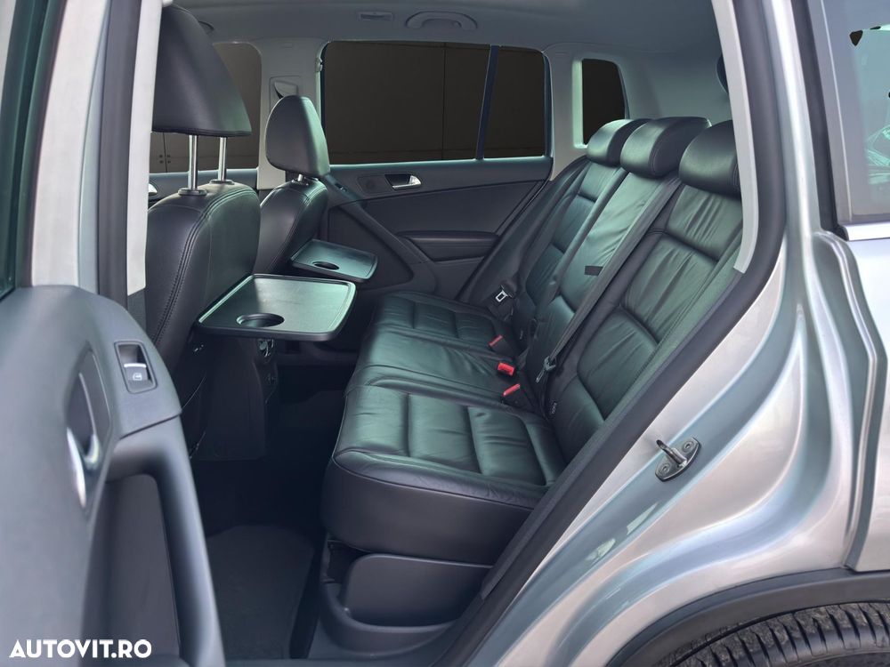 Volkswagen Tiguan - 8
