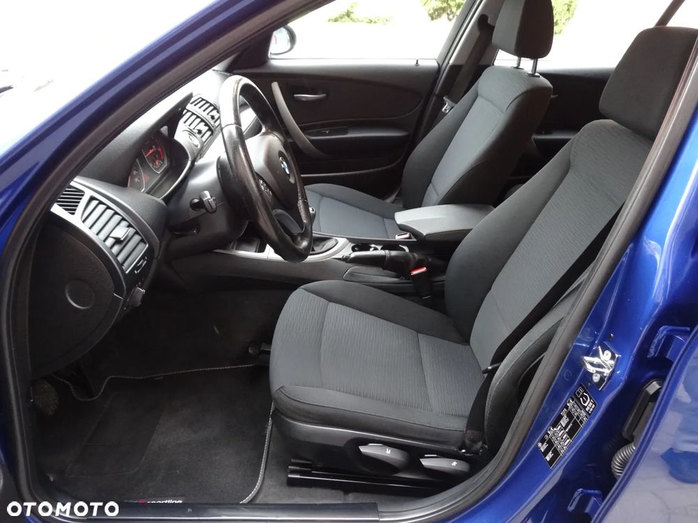 BMW Seria 1 118d DPF - 18