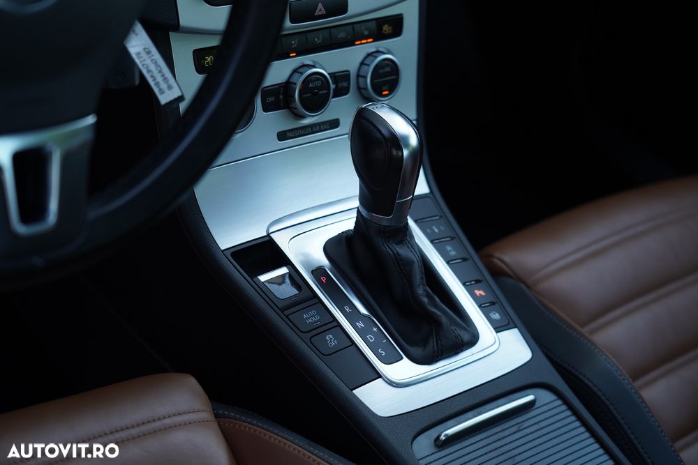 Volkswagen Passat CC - 10