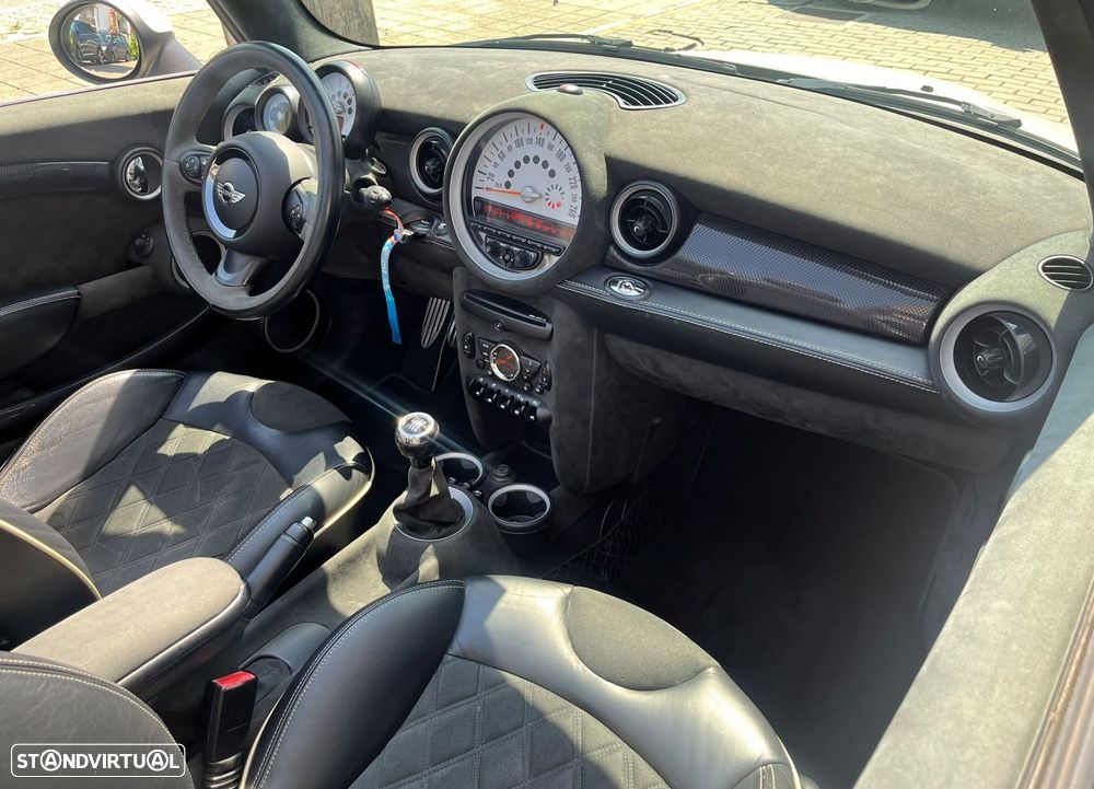 MINI 3 Portas Cooper SD - 10