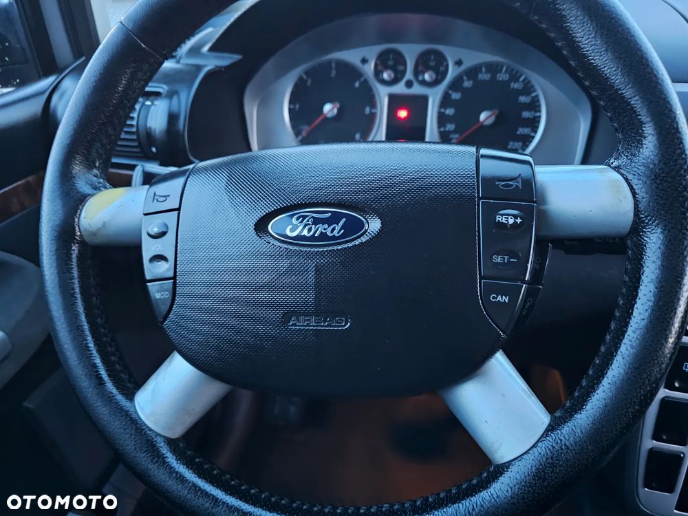 Ford Galaxy 1.9 TDI Ghia X - 19