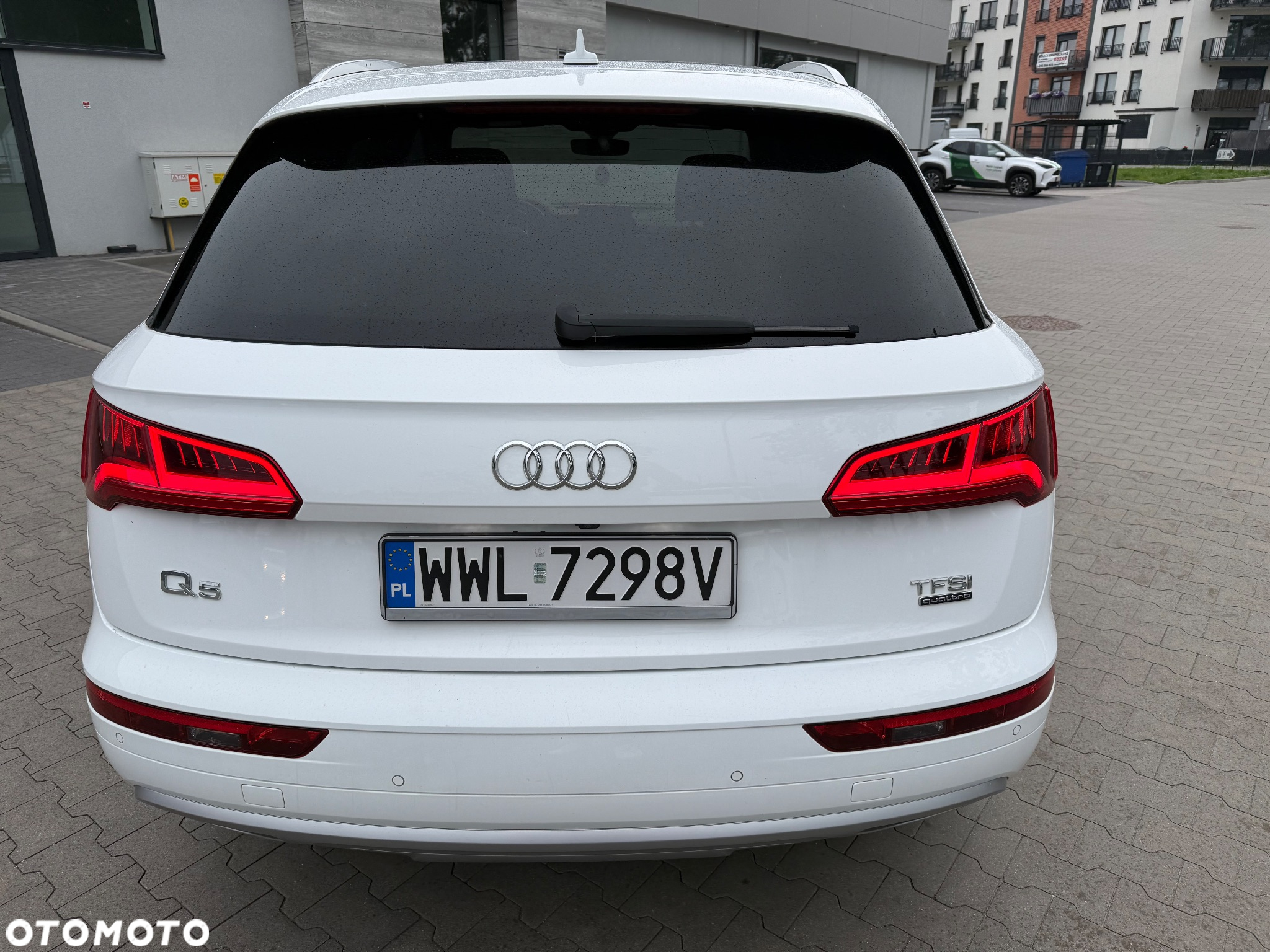 Audi Q5 2.0 TFSI quattro S tronic design - 4