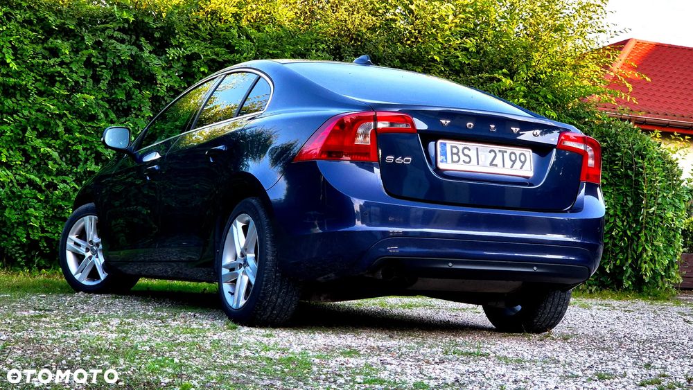 Volvo S60 D2 Summum - 11