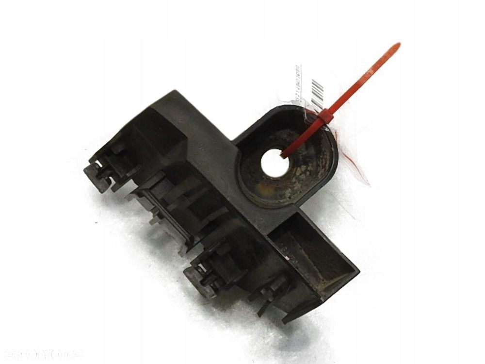 ŚLIZG ZDERZAKA PRAWY TYŁ TOYOTA AURIS II 1.4 D4D 52562-02190 - 1