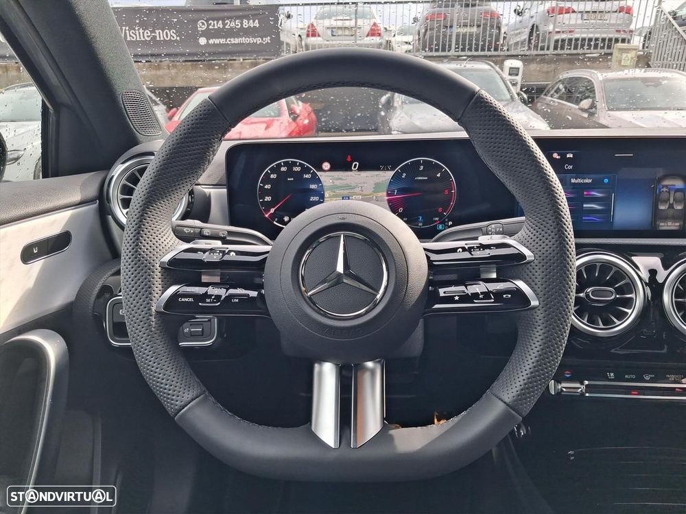 Mercedes-Benz A 180 - 22