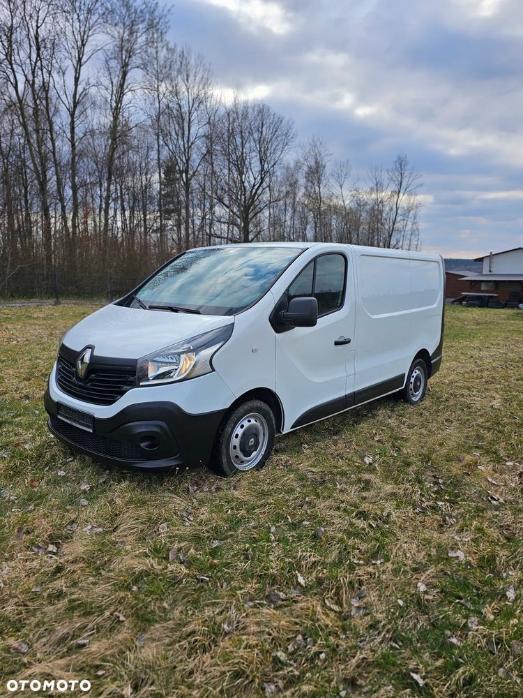 Renault Trafic - 1