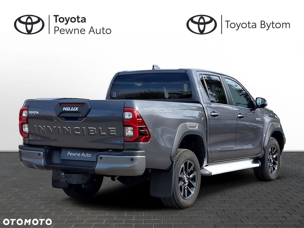 Toyota Hilux 2025 photo 5