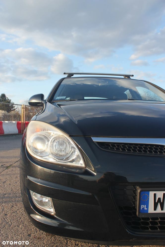 Hyundai i30 1.6 CRDi Comfort - 18