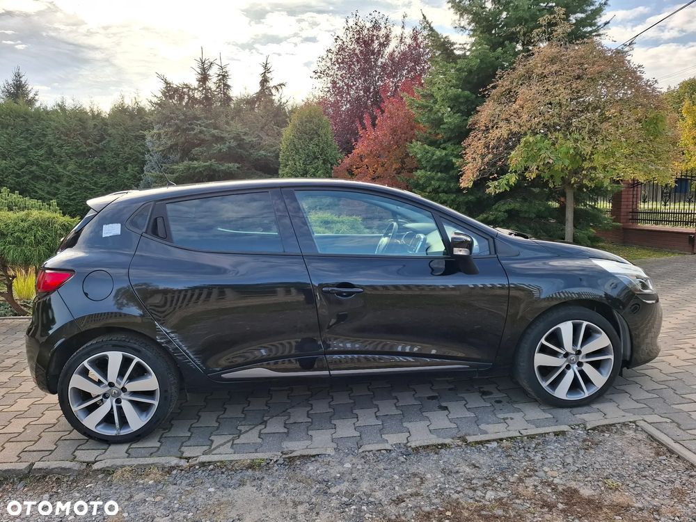 Renault Clio - 8