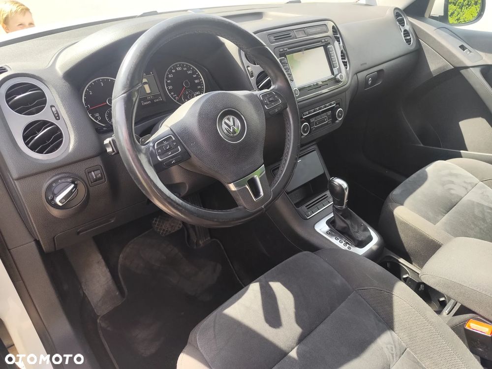 Volkswagen Tiguan 2.0 TDI DPF 4Motion BlueMotion Technology DSG Track & Field - 13
