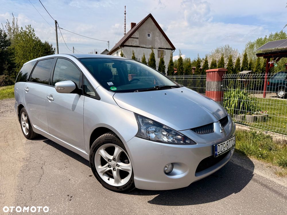 Mitsubishi Grandis 2.0 DI-D 7-Sitzer Intense - 1