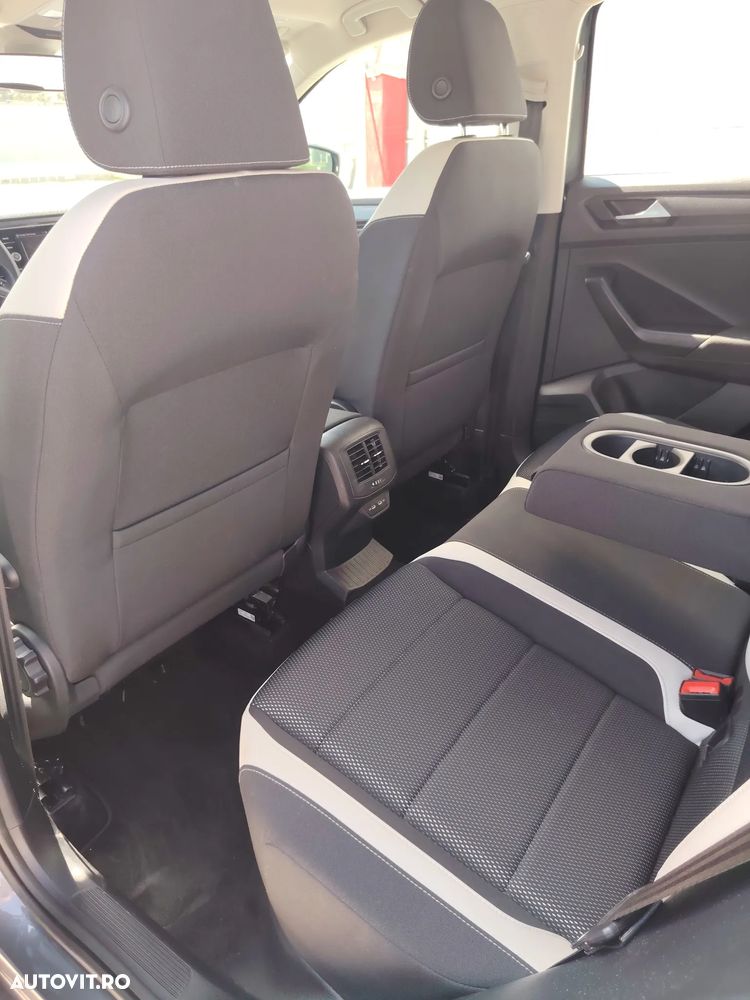 Volkswagen T-Roc 2.0 TDI SCR DSG Life - 12