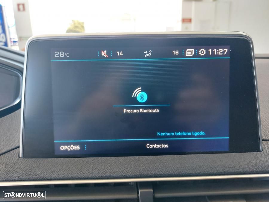 Peugeot 5008 1.5 BlueHDi Allure - 32