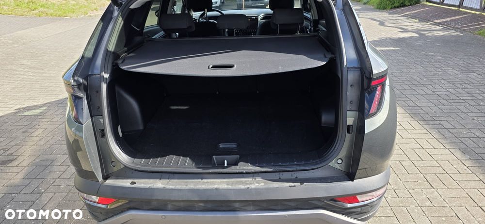 Hyundai Tucson 1.6 T-GDi HEV Executive 4WD - 25