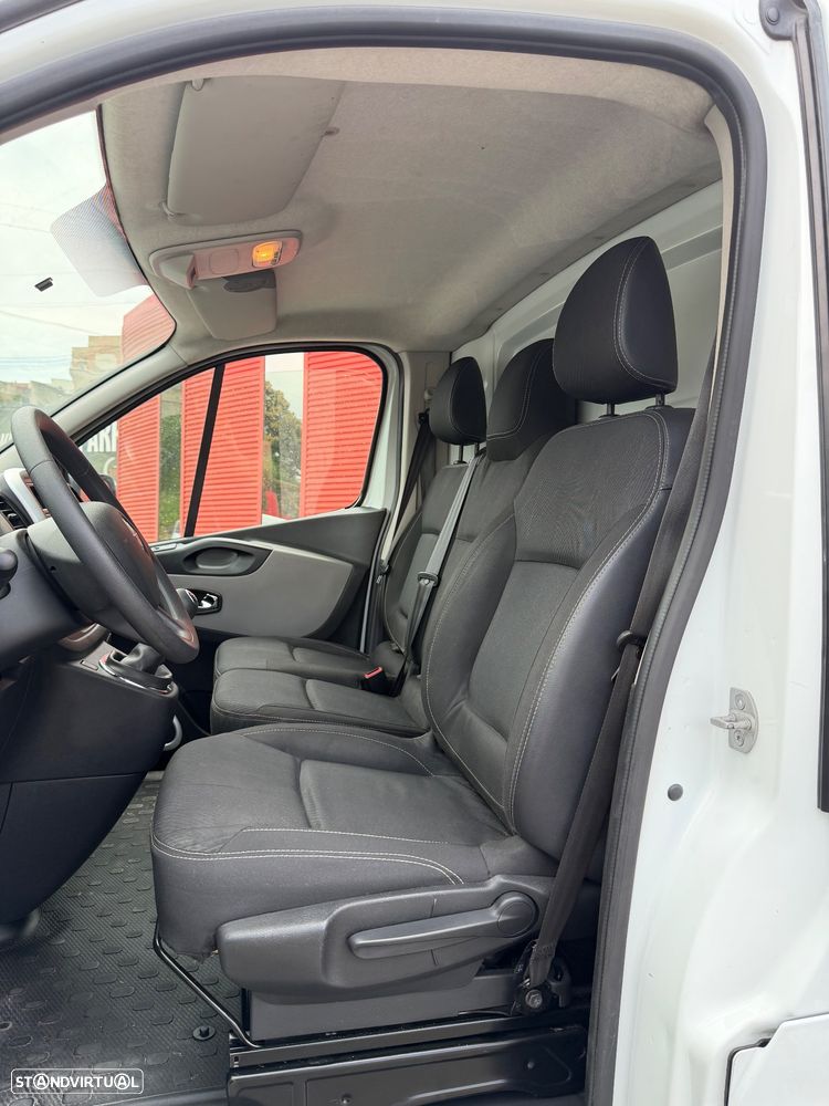 Renault Trafic L2H1 1.6 dci Grand Confort (IVA DEDUTÍVEL) - 7