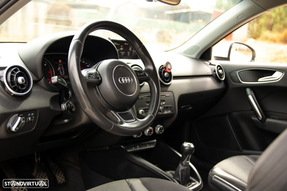 Audi A1 1.6 TDI Sport 99g - 9