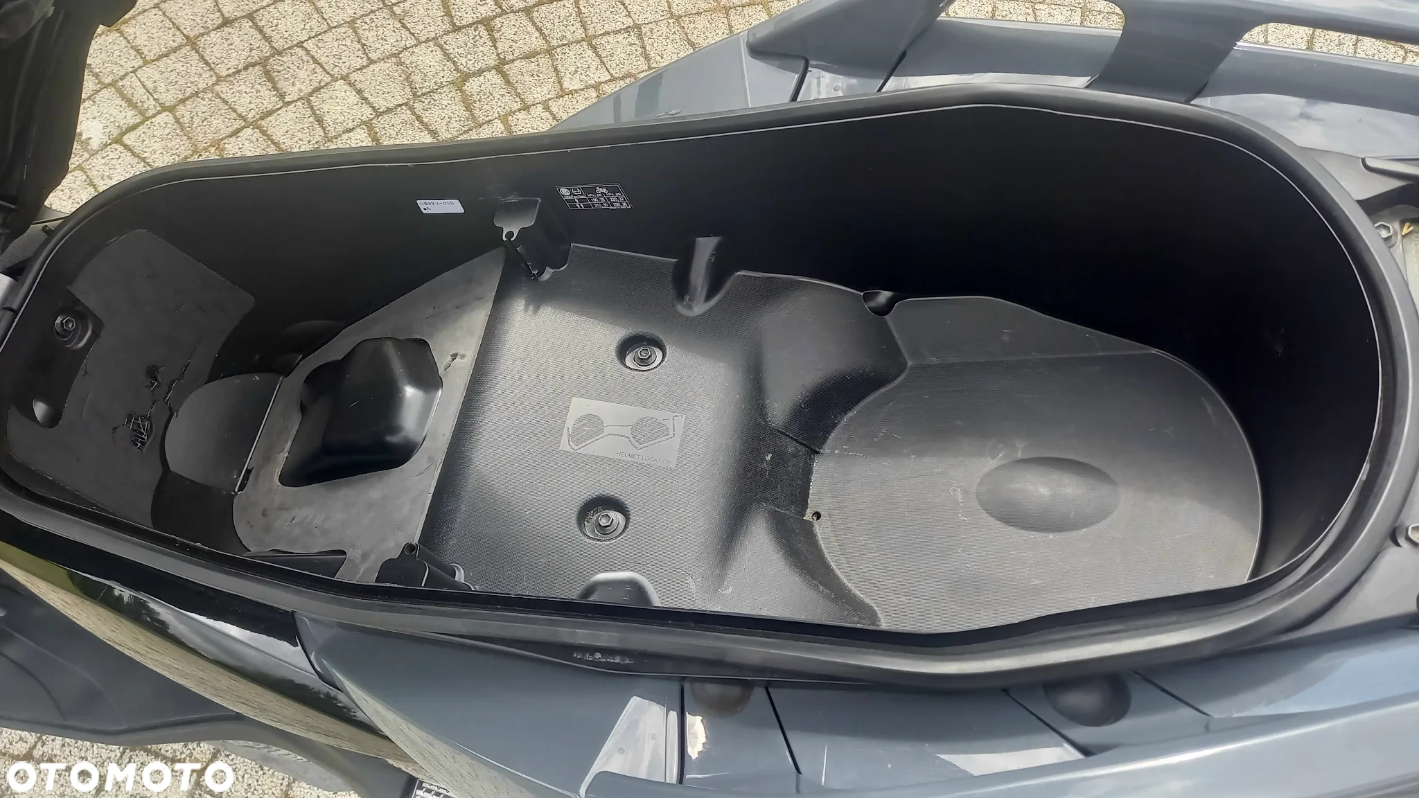 Yamaha X-max - 21