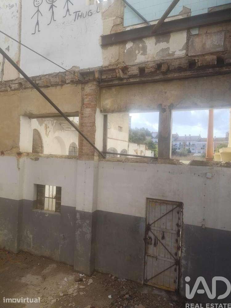 Prédio em Setúbal - Grande imagem: 4/12